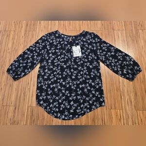 💚 NWT 41 Hawthorn Floral Print Top